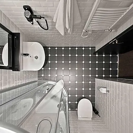 Hotel 15th Avenue 3*