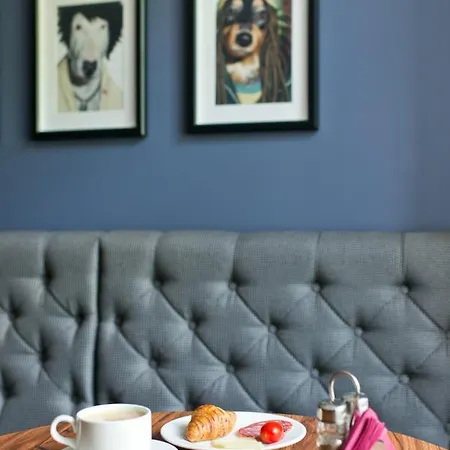 15th Avenue Hotel 3*