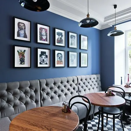 Отель 15th Avenue 3*